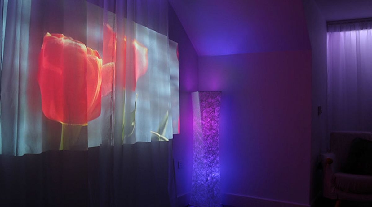 Kingston University expert designs new sensory room for local care home residents living with dementia