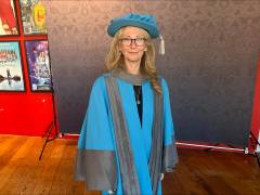 Award-winning author Rachel Joyce receives honorary doctorate from 91ý