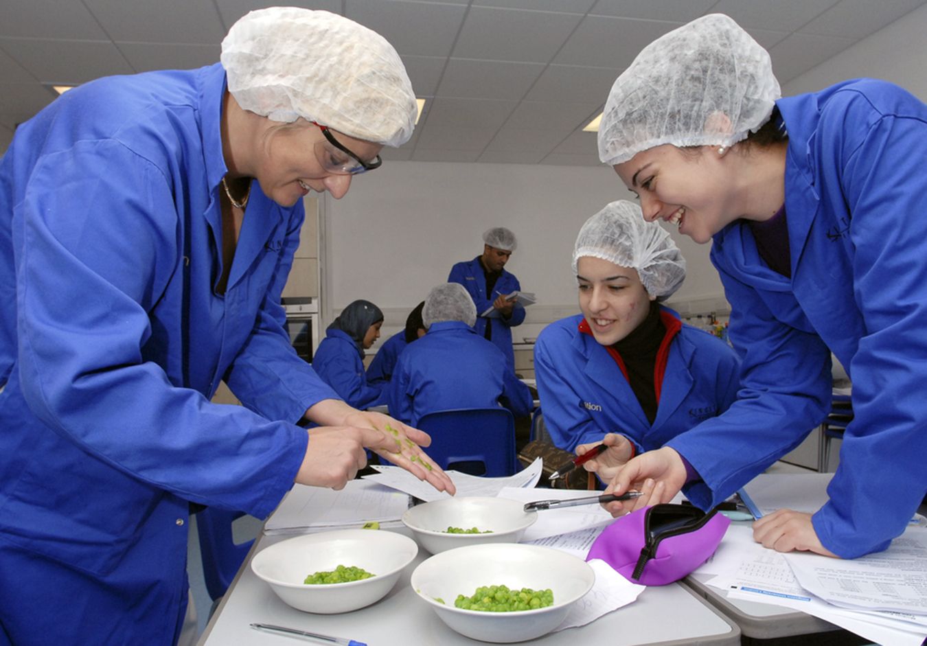 Kingston University's nutrition course is top of the table in England and Wales for student satisfaction.