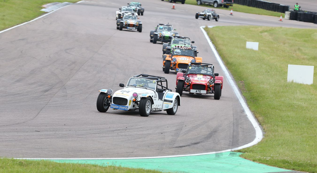 Kingston University\'s Caterham car in action on the race track. Image: SnappyRacers.com