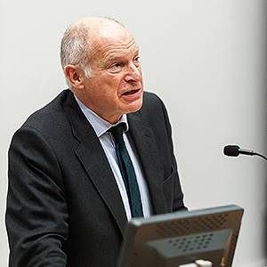UK Supreme Court President Lord Neuberger talks luck, land law and Prince Charles' letters at Kingston Law School 50th anniversary lecture
