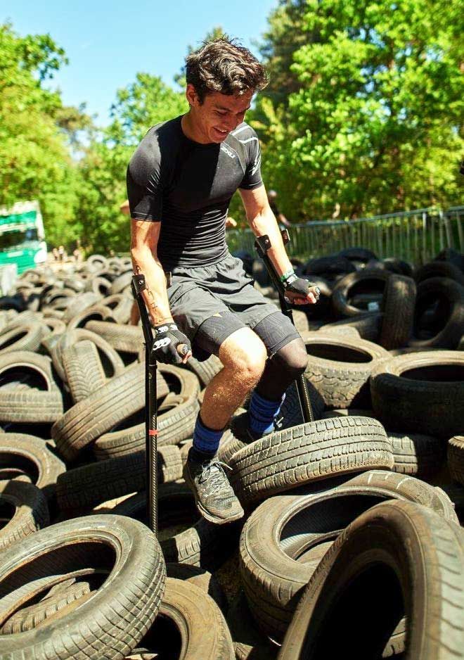 Oliver takes part in a gruelling spartan obstacle course