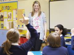 ſֳ launches project to give teaching students specialist dyslexia training
