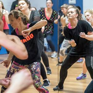 Girls, you can get fit with a friend and try a new sport during ‘This KU Girl Can' week at Kingston University (7–13 November 2016)