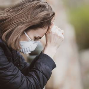 Psychological distress higher in UK than other countries during pandemic, finds new survey involving Kingston University academic 