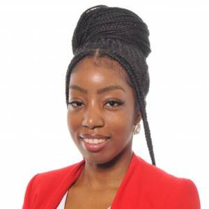 鶹ɫƬ graduate Genevieve Bent reflects on Clearing call that propelled her to career success and an MBE