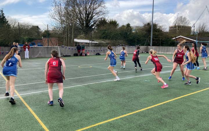 Kingston University students compete for sporting supremacy in Varsity 2022 