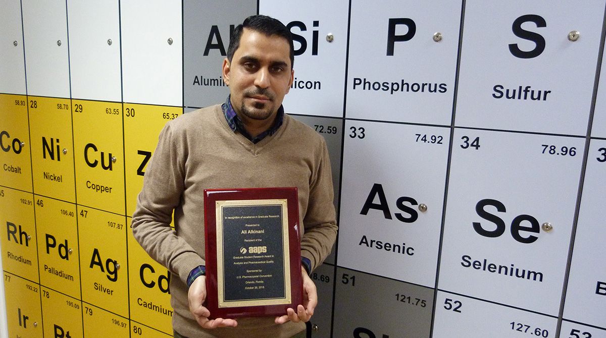 Kingston University student receives international research excellence award in pharmaceutical science