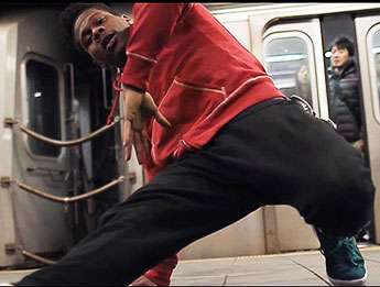 Subway dancing is illegal in New York and Police Commissioner Bill Bratton is currently clamping down on this activity..