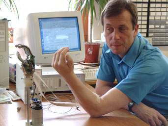 Professor Kevin Warwick became the world's first cyborg - part human and part machine - when a device was implanted into his arm.